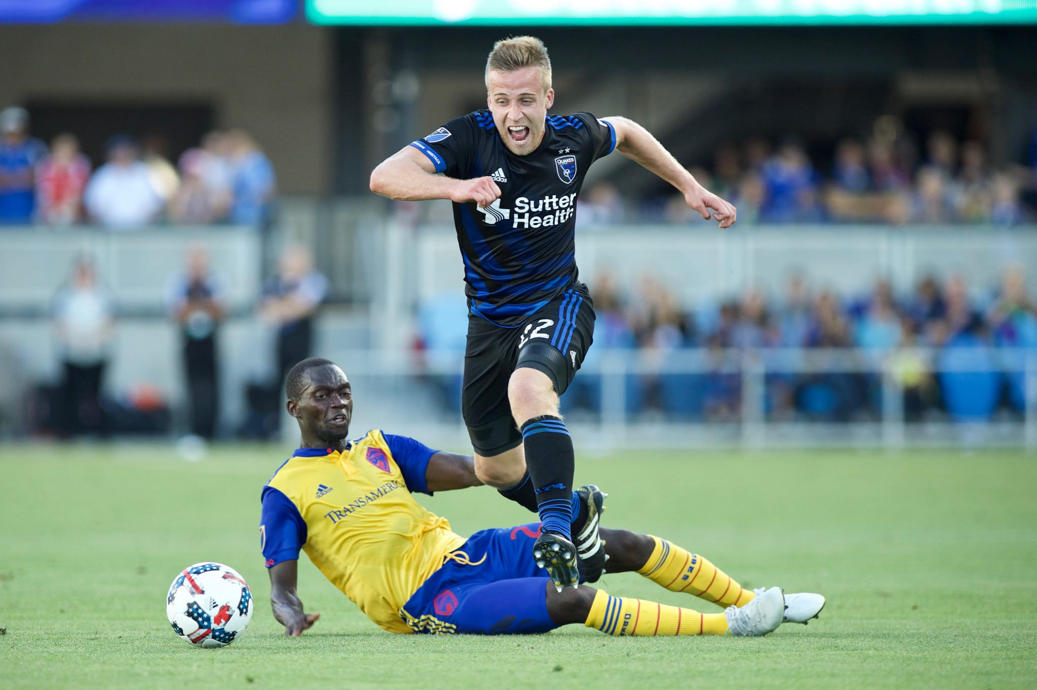 可能会通过 可能会通过